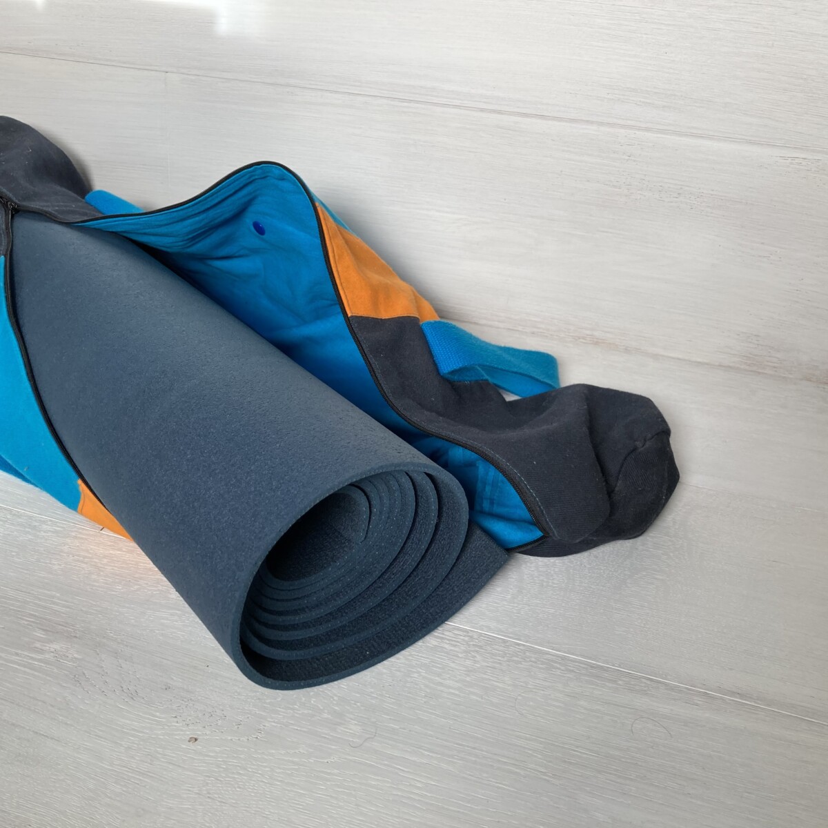 Yoga- /Sporttasche blau/ orange
